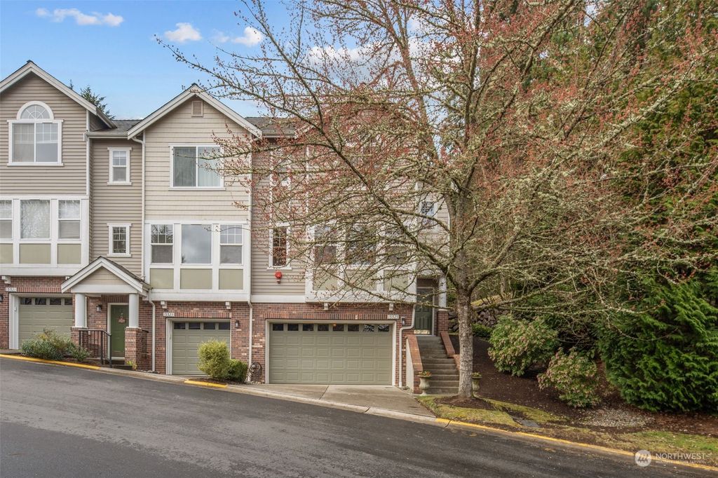 Photo of 15525 133rd Place NE, Woodinville, WA 98072 (MLS # 2209536)