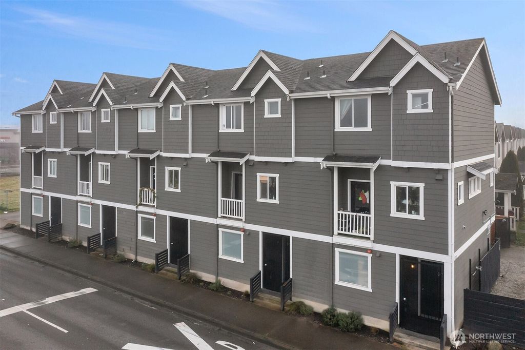 Photo of 7201 E G Street #A, Tacoma, WA 98404 (MLS # 2510491)