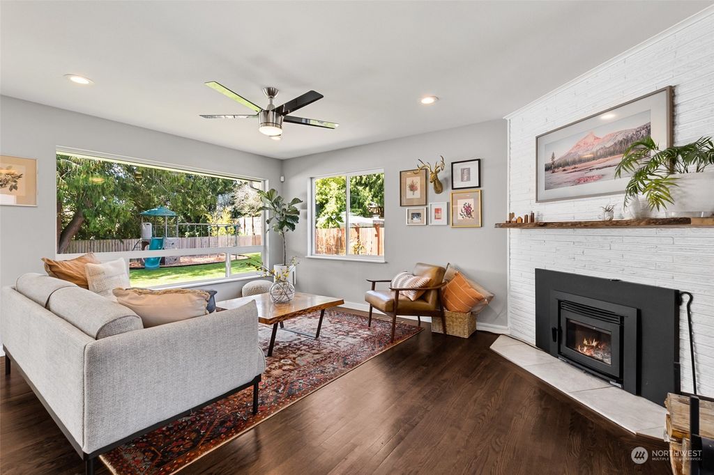 Photo of 6201 S Hazel Court, Seattle, WA 98178 (MLS # 2059046)