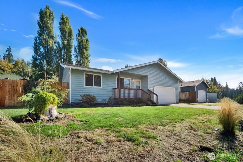 203 N Bogart Avenue