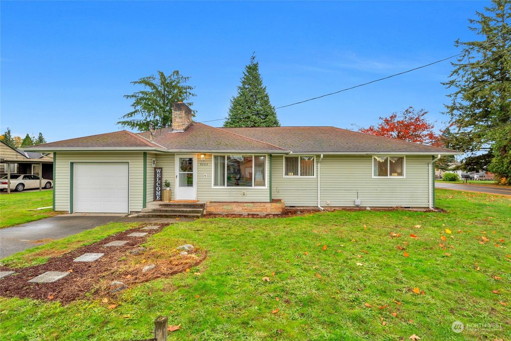 Photo of 9205 50th Avenue NE, Marysville, WA 98270 (MLS # 2176686)