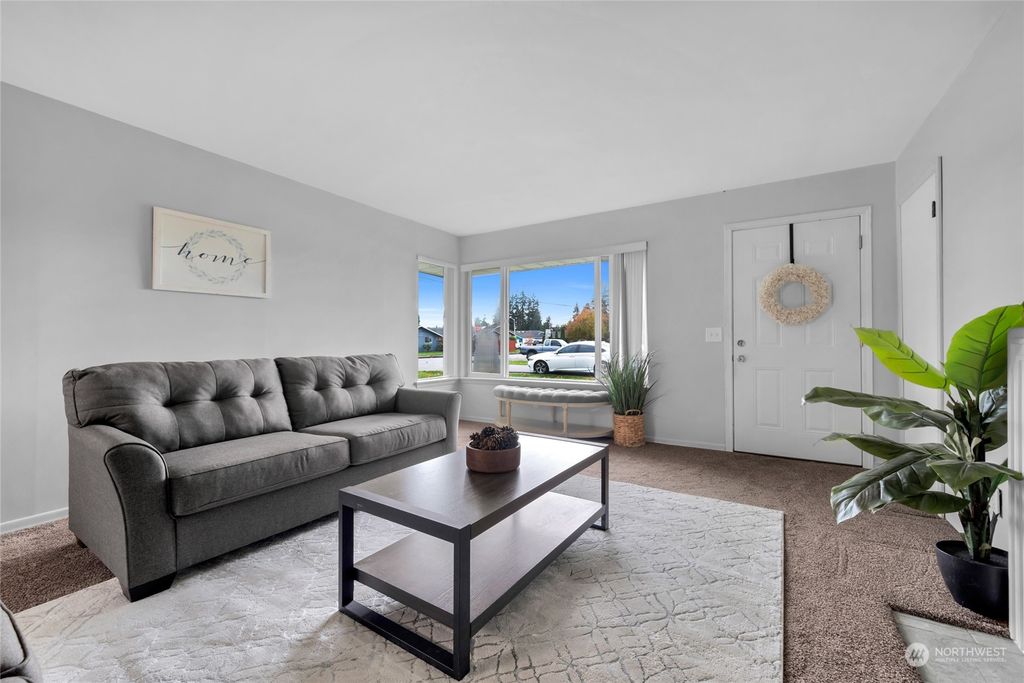 Photo of 9205 50th Avenue NE, Marysville, WA 98270 (MLS # 2176686)