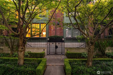 115 W Comstock Street Seattle WA 98119