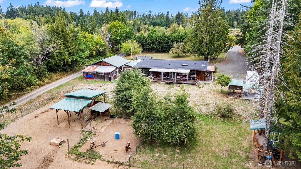 Photo of 4200 E Agate Road, Shelton, WA 98584 (MLS # 2465775)