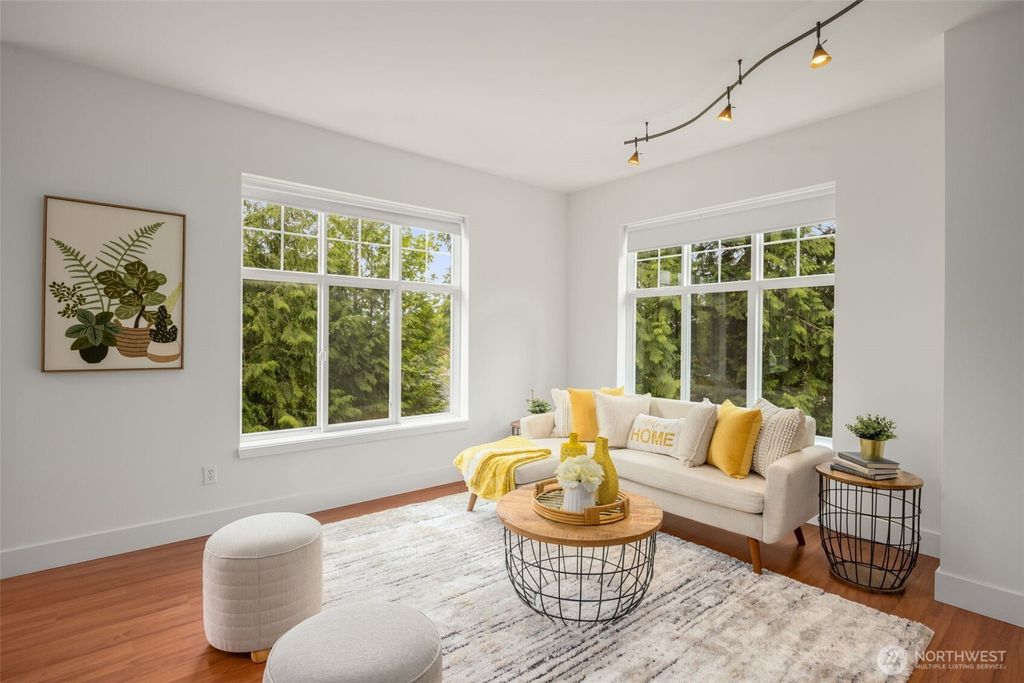 Photo of 22657 NE Alder Crest Ln Ln, Redmond, WA 98053 (MLS # 2372763)