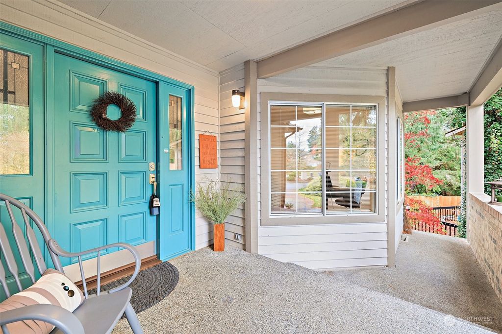 Photo of 1411 228th Court NE, Sammamish, WA 98074 (MLS # 2179584)