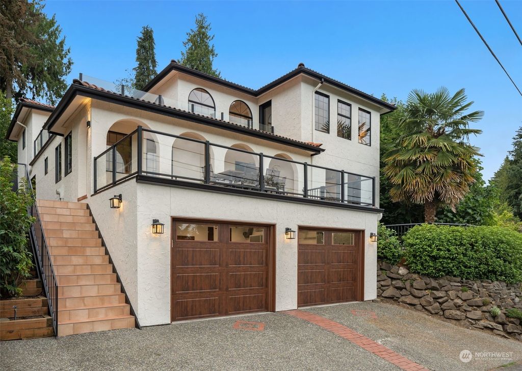 Photo of 11937 Lakeside Avenue NE, Seattle, WA 98125 (MLS # 2302168)