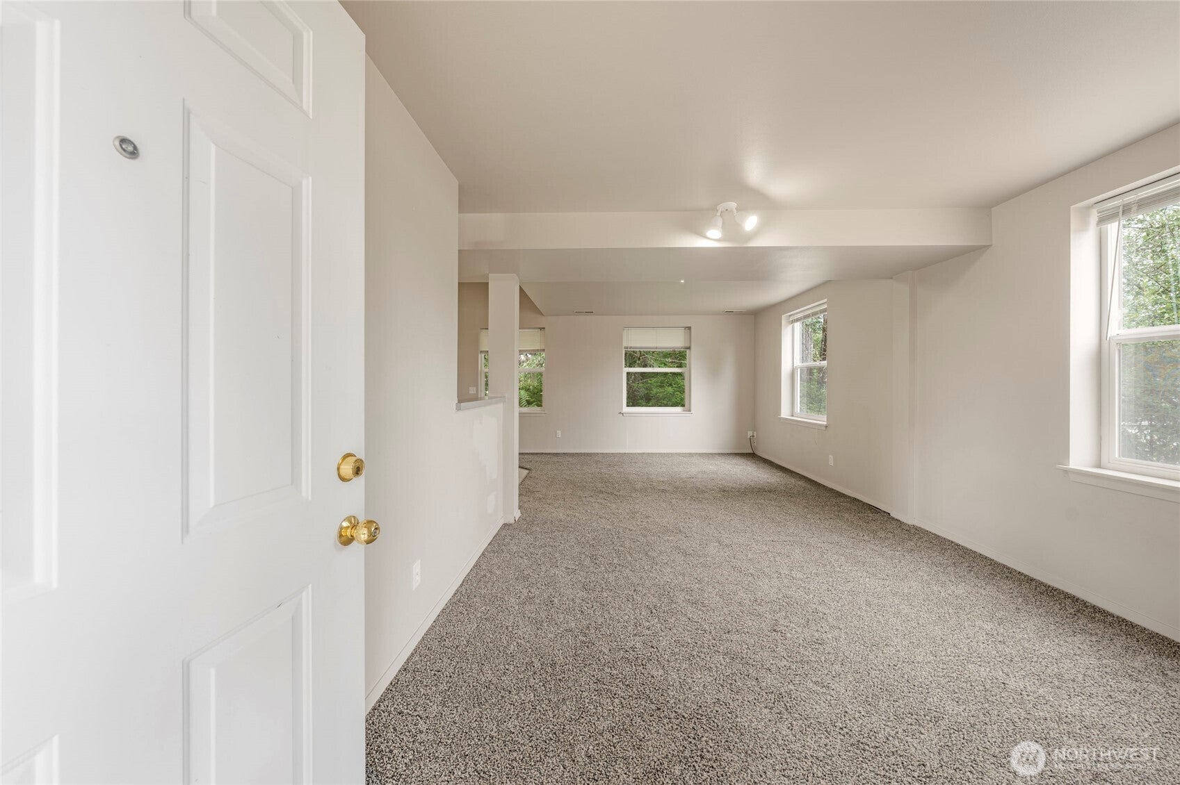 6387 NW Aileron Court