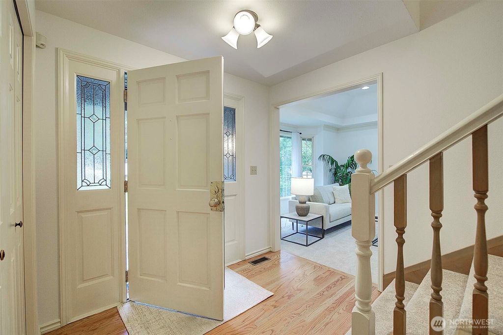 Photo of 4260 246th Place SE, Sammamish, WA 98029 (MLS # 2418112)