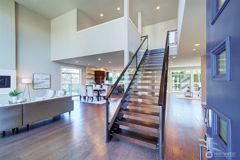 Photo of 10010 Densmore Avenue N, Seattle, WA 98133 (MLS # 2470145)