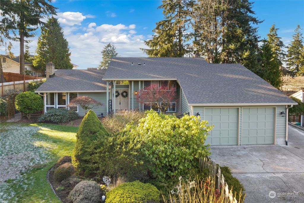 Photo of 29331 11th Pl S Pl, Federal Way, WA 98003 (MLS # 2322478)