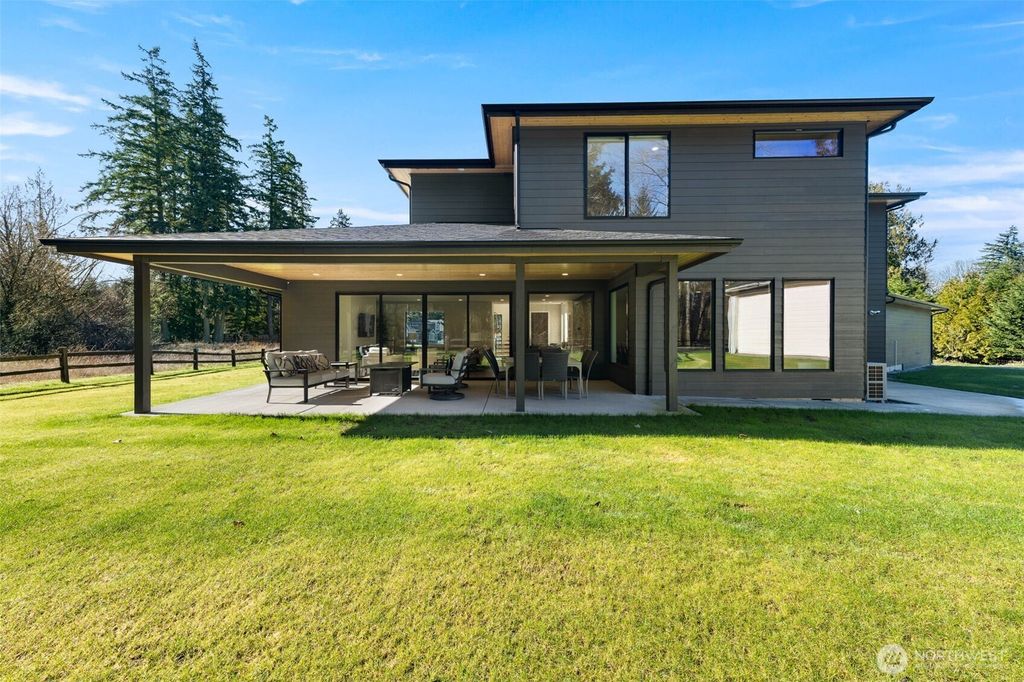 Photo of 9415 139th Street Ct E, Puyallup, WA 98373 (MLS # 2479546)