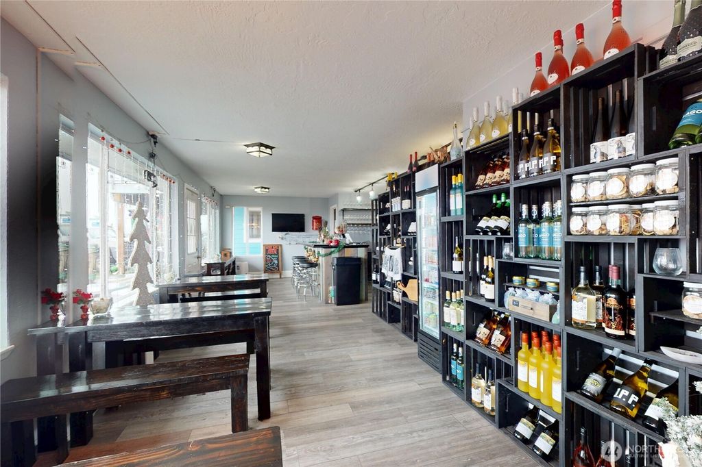 Photo of 2521 Westhaven Drive, Westport, WA 98595 (MLS # 2461553)