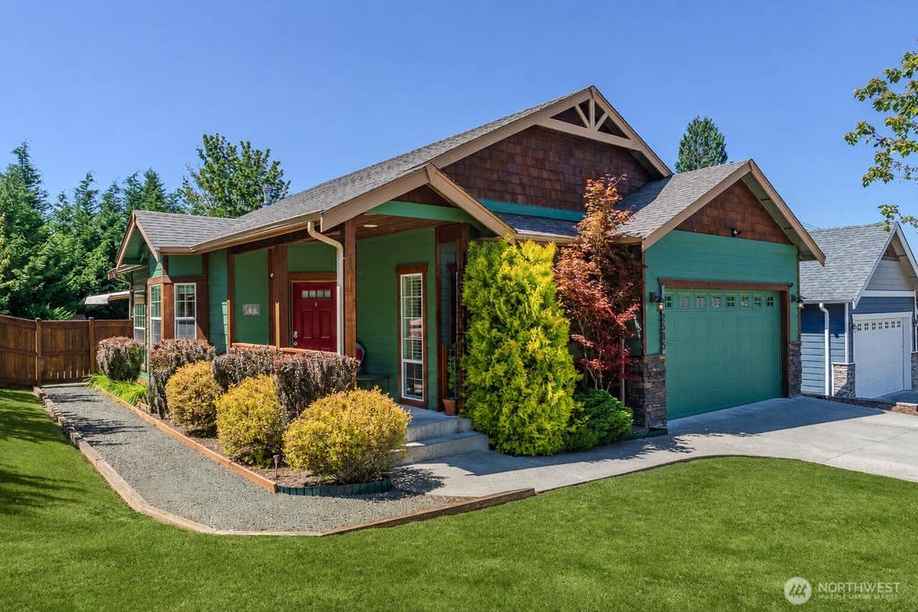 Photo of 2505 Elmont Court, Bellingham, WA 98229 (MLS # 2572809)
