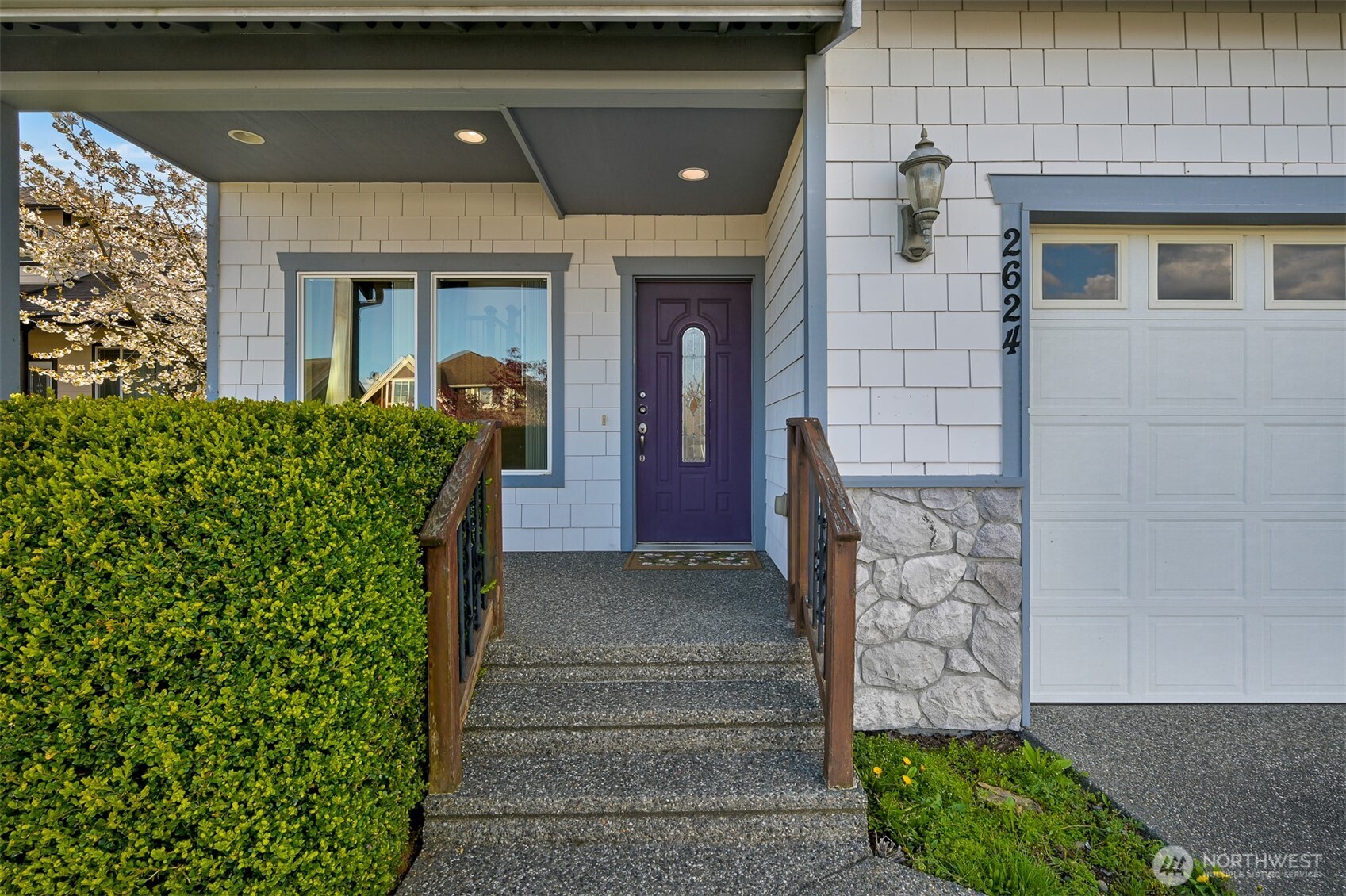 2624 Glenmore Street