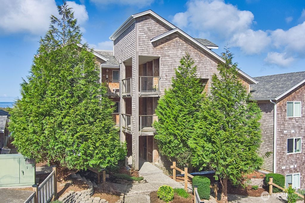 Photo of 2815 Willows Road #229, Seaview, WA 98644 (MLS # 2473074)