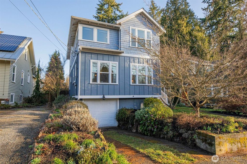 Photo of 1026 NE 90th Street, Seattle, WA 98115 (MLS # 2322242)
