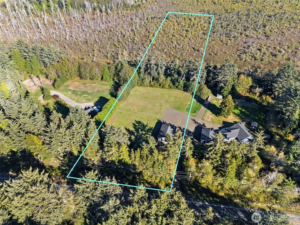 Photo of 2376 State Route 109, Hoquiam, WA 98550 (MLS # 2439888)