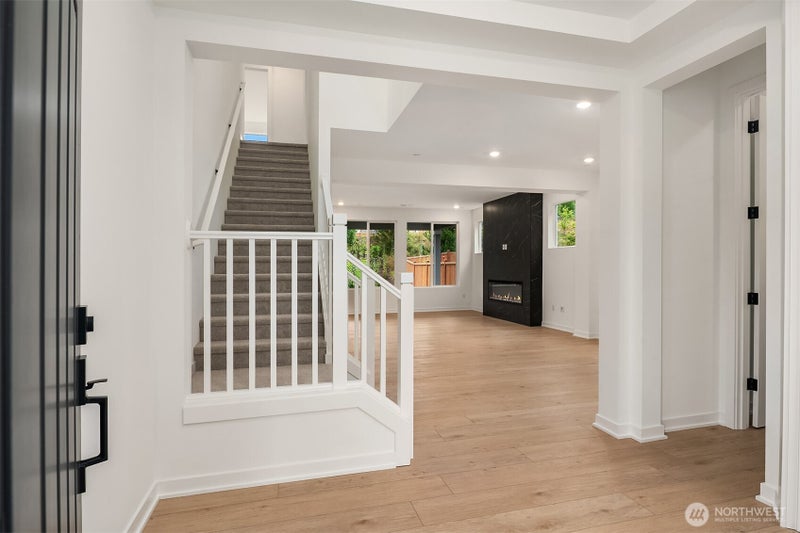 23314 Arbors Terrace Road NE 00401