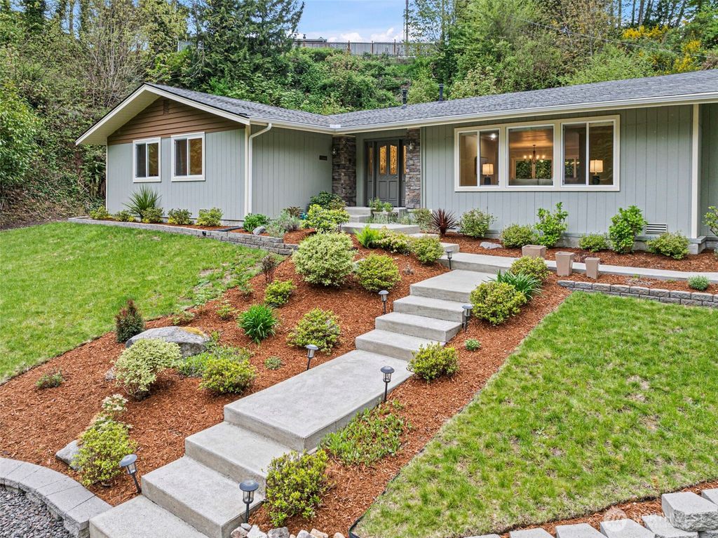 Photo of 1108 Olney Avenue E, Port Orchard, WA 98366 (MLS # 2518732)