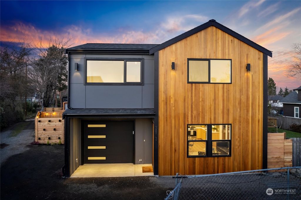 Photo of 3813 S Lucile Street, Seattle, WA 98118 (MLS # 2328711)