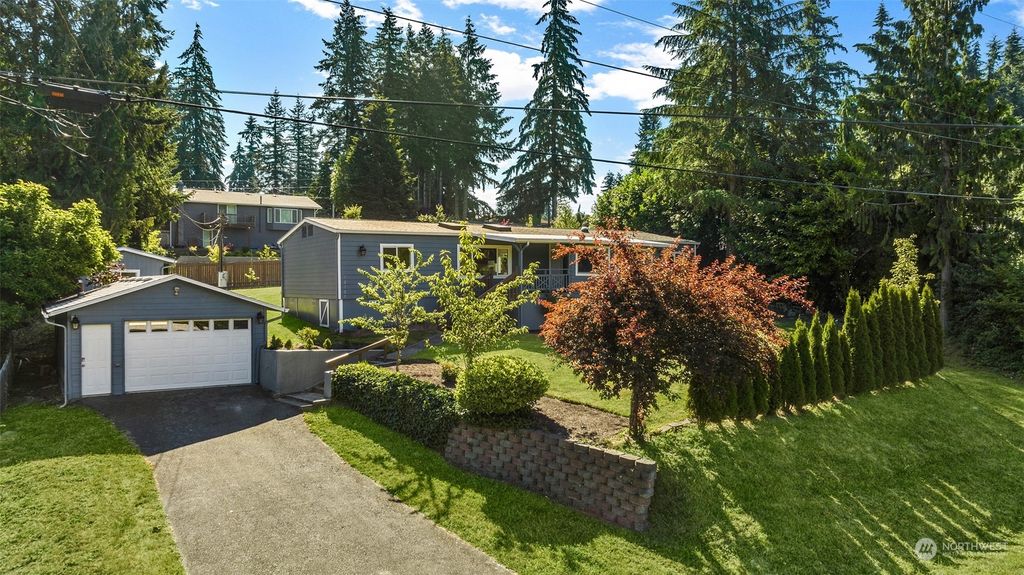 Photo of 12325 8th Dr Dr SE, Everett, WA 98208 (MLS # 2134933)