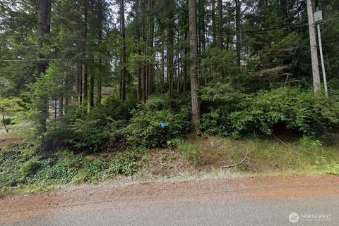 Photo of 3839 Silver Lane NW, Bremerton, WA 98312 (MLS # 2478107)
