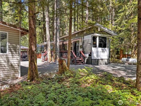 Photo of 205 6 Chanterelle Drive, Deming, WA 98244 (MLS # 2415024)