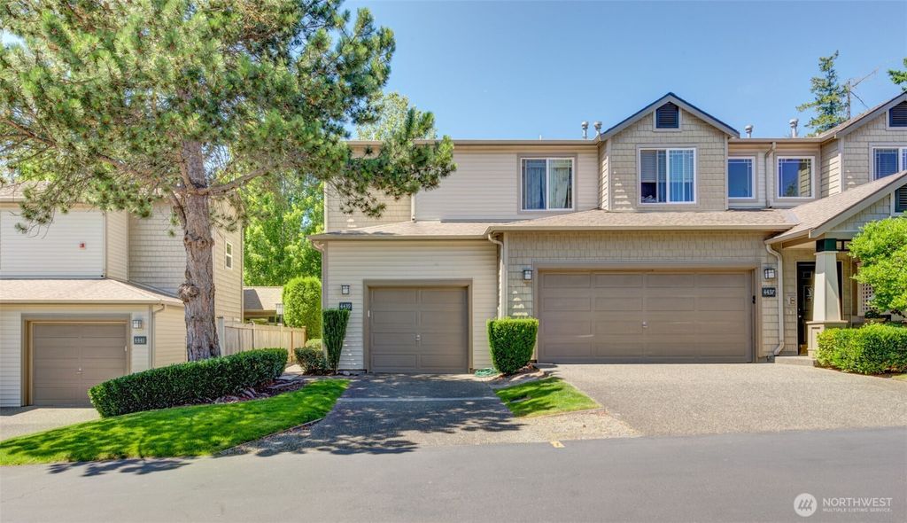 Photo of 4439 248th Lane SE #4439, Sammamish, WA 98029 (MLS # 2500620)