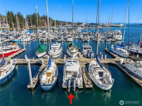 Photo of 141 Parfitt Way SW #C36, Bainbridge Island, WA 98110 (MLS # 2488078)