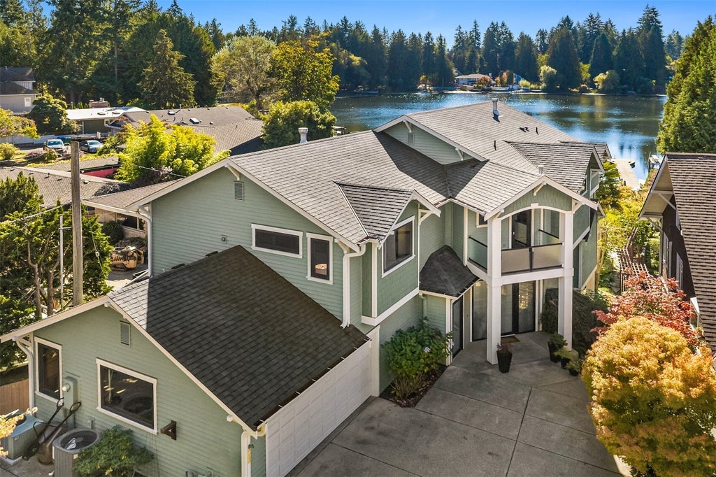 Photo of 2155 N 128th Street #C, Seattle, WA 98133 (MLS # 2598366)