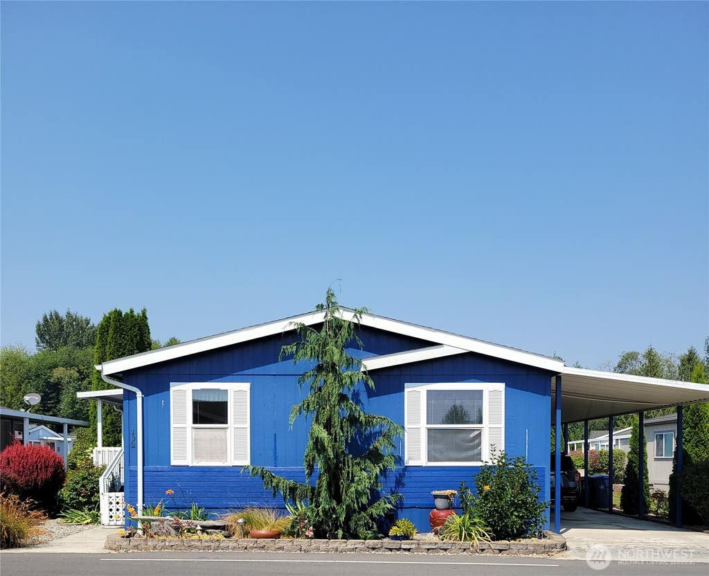 Photo of 14727 43rd Avenue NE #102, Marysville, WA 98271 (MLS # 2566102)