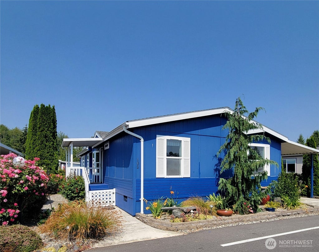 Photo of 14727 43rd Avenue NE #102, Marysville, WA 98271 (MLS # 2566102)