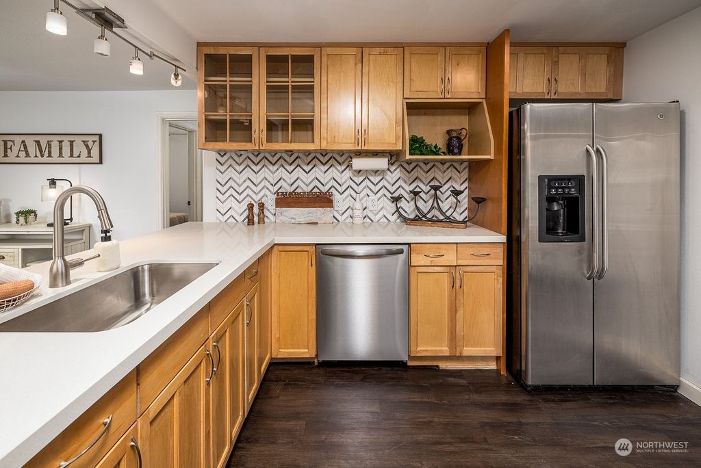 Photo of 11322 14th Avenue NE, Seattle, WA 98125 (MLS # 2214837)