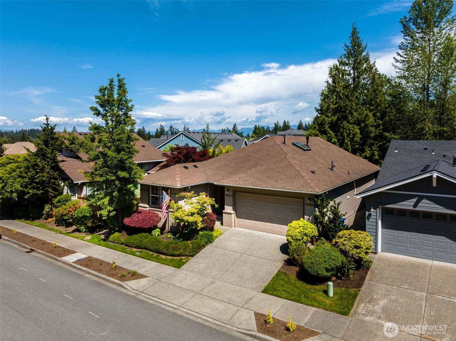 12652 Sun Break Way NE