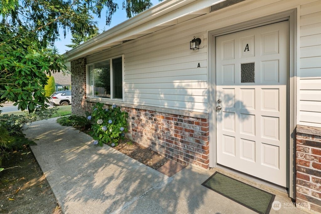 Photo of 4512 216th Street SW #12A, Mountlake Terrace, WA 98043 (MLS # 2593192)