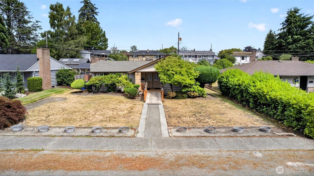 Photo of 2323 N Highland Street, Tacoma, WA 98406 (MLS # 2551728)