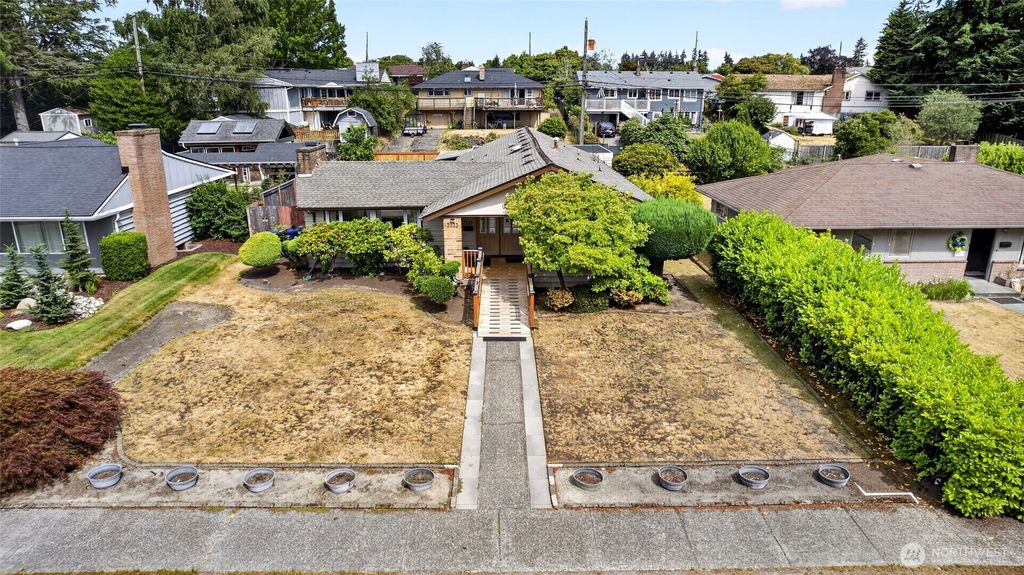 Photo of 2323 N Highland Street, Tacoma, WA 98406 (MLS # 2551728)