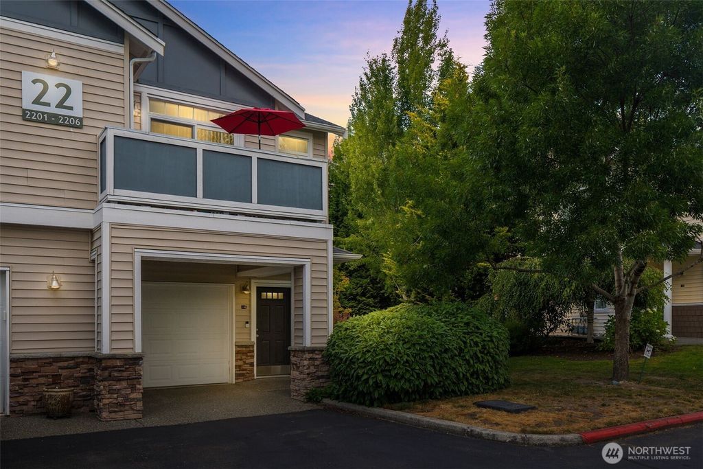 Photo of 1855 Trossachs Boulevard SE #2204, Sammamish, WA 98075 (MLS # 2402263)