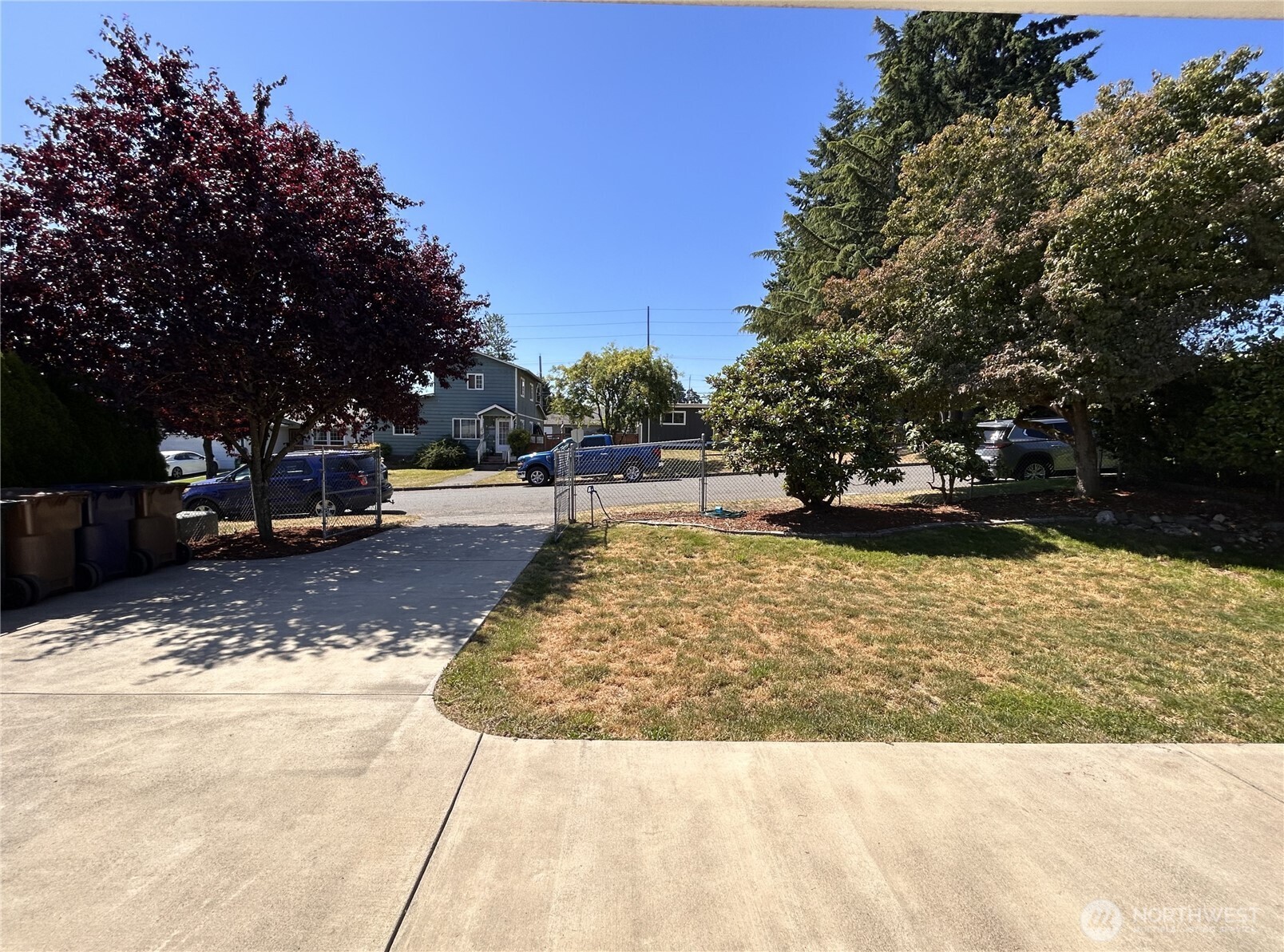 1221 E 63rd Street