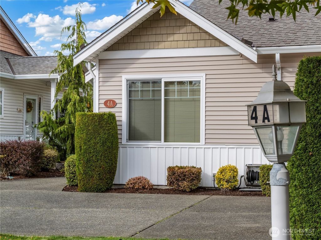 Photo of 1301 67th Street SE #4A, Auburn, WA 98092 (MLS # 2440241)