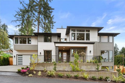 Photo of 20371 80th Avenue NE, Kenmore, WA 98028 (MLS # 2509211)