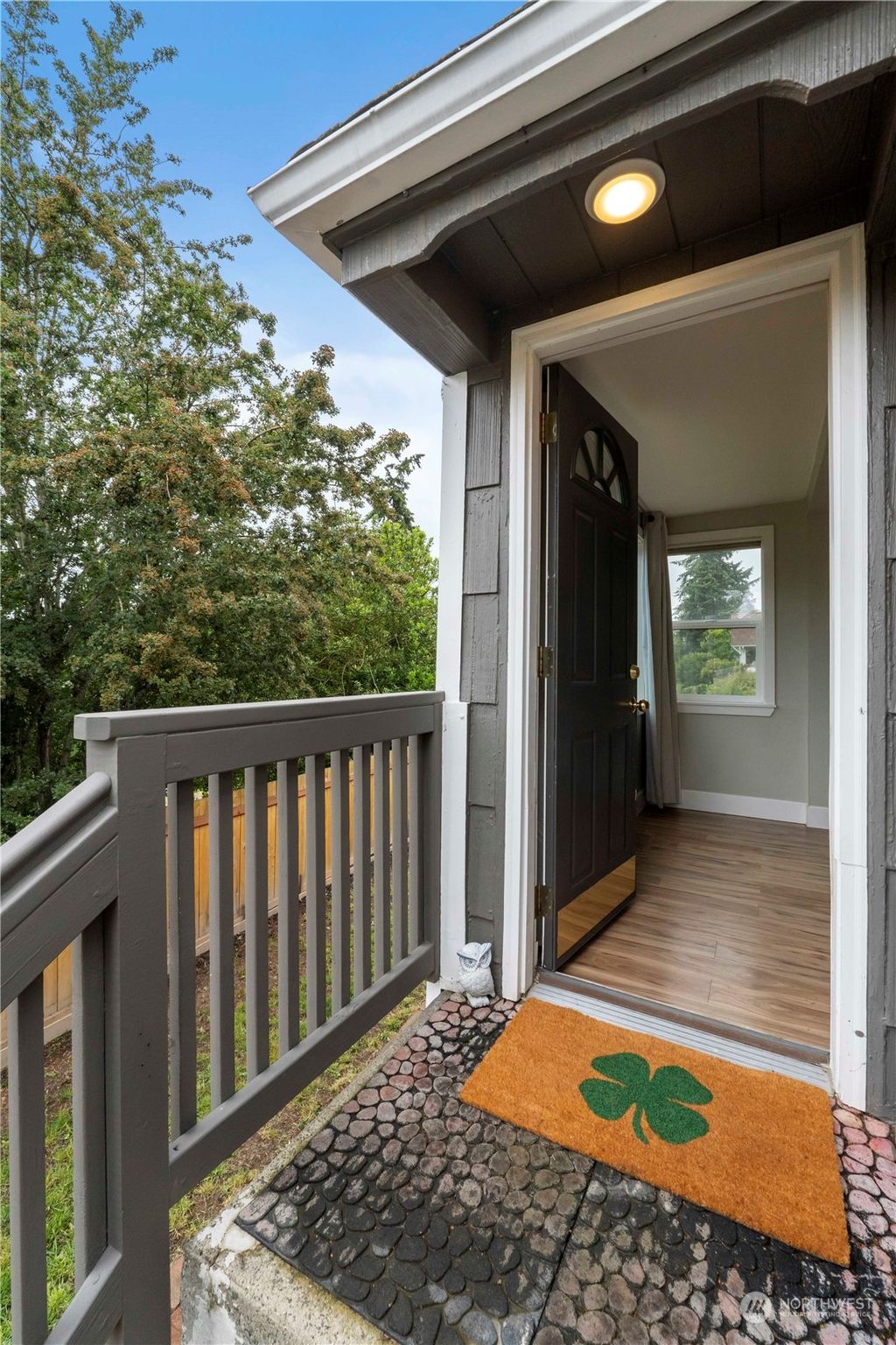 Photo of 912 10th Avenue, Milton, WA 98354 (MLS # 2247220)