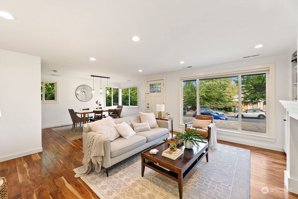 Photo of 6031 38th Avenue SW, Seattle, WA 98126 (MLS # 2003782)