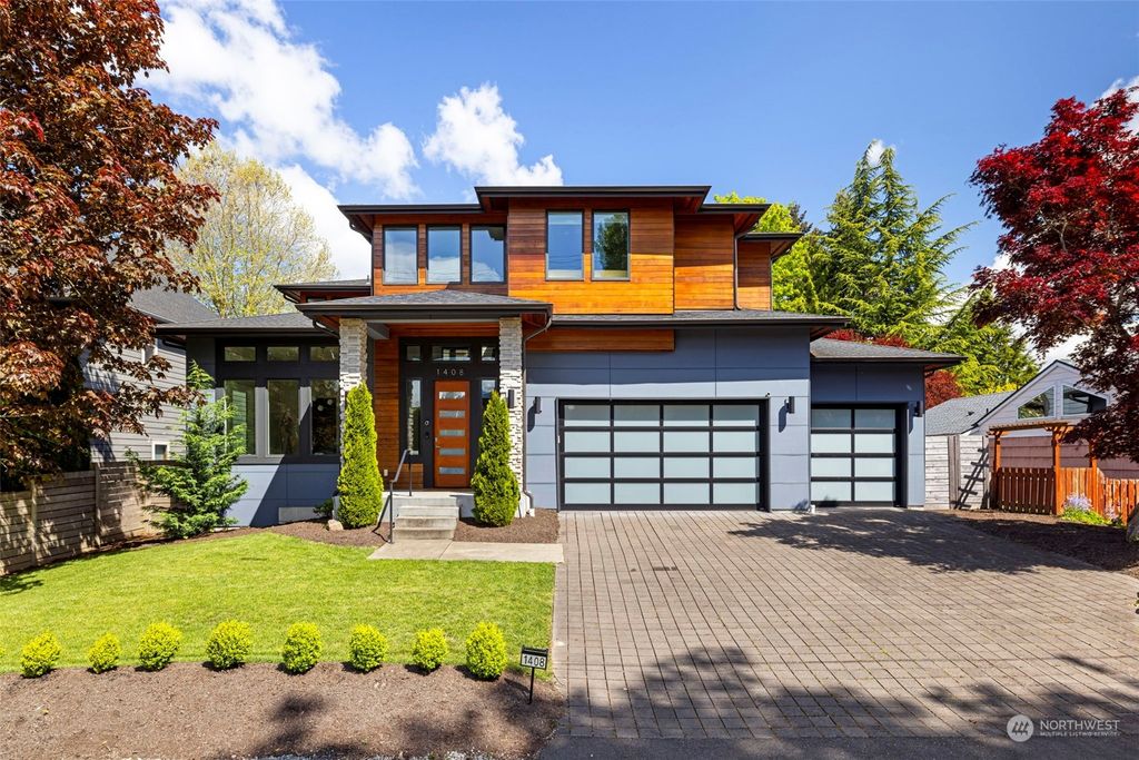 Photo of 1408 N 34th Street, Renton, WA 98056 (MLS # 2314322)