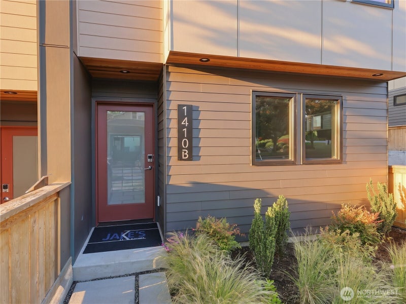 1410 N 47th Street