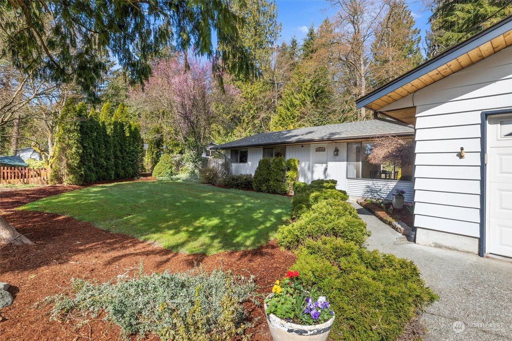 Photo of 13206 208th Drive SE, Monroe, WA 98272 (MLS # 2048268)