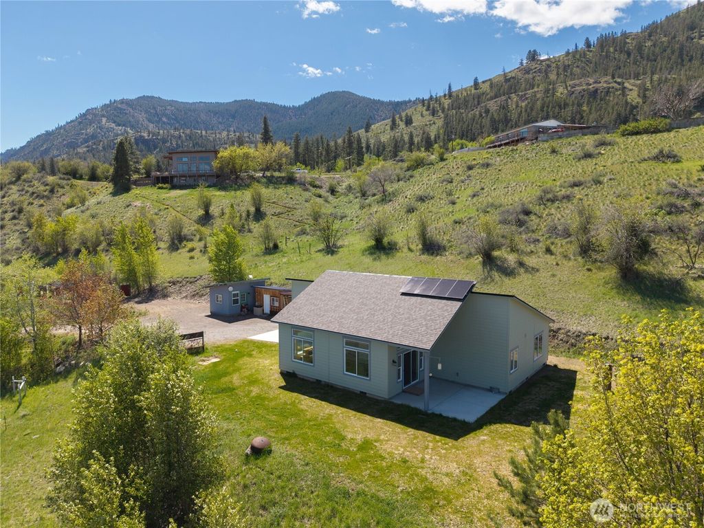 Photo of 957 #D Twisp-Carlton Road, Twisp, WA 98856 (MLS # 2508149)