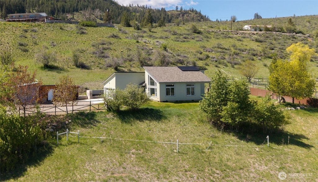 Photo of 957 #D Twisp-Carlton Road, Twisp, WA 98856 (MLS # 2508149)