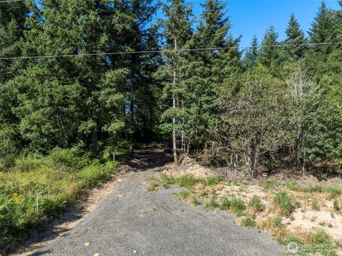 Photo of 541 Centralia Alpha Road, Chehalis, WA 98532 (MLS # 2555108)